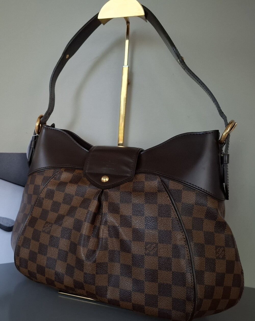 Louise Vuitton Brown Damier Eben Builted Shoulder Purse